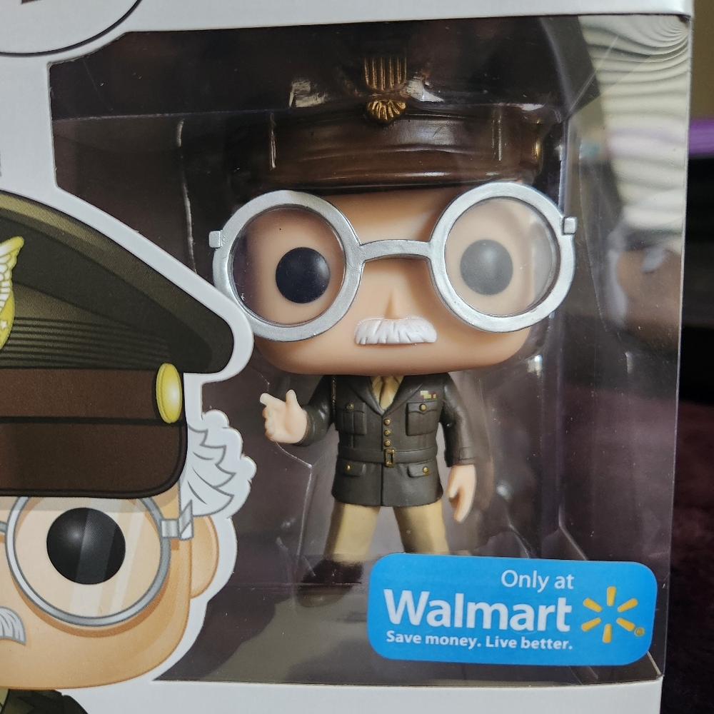 Funko Pop Captain America Stan Lee #282 Figure, With Box Protector